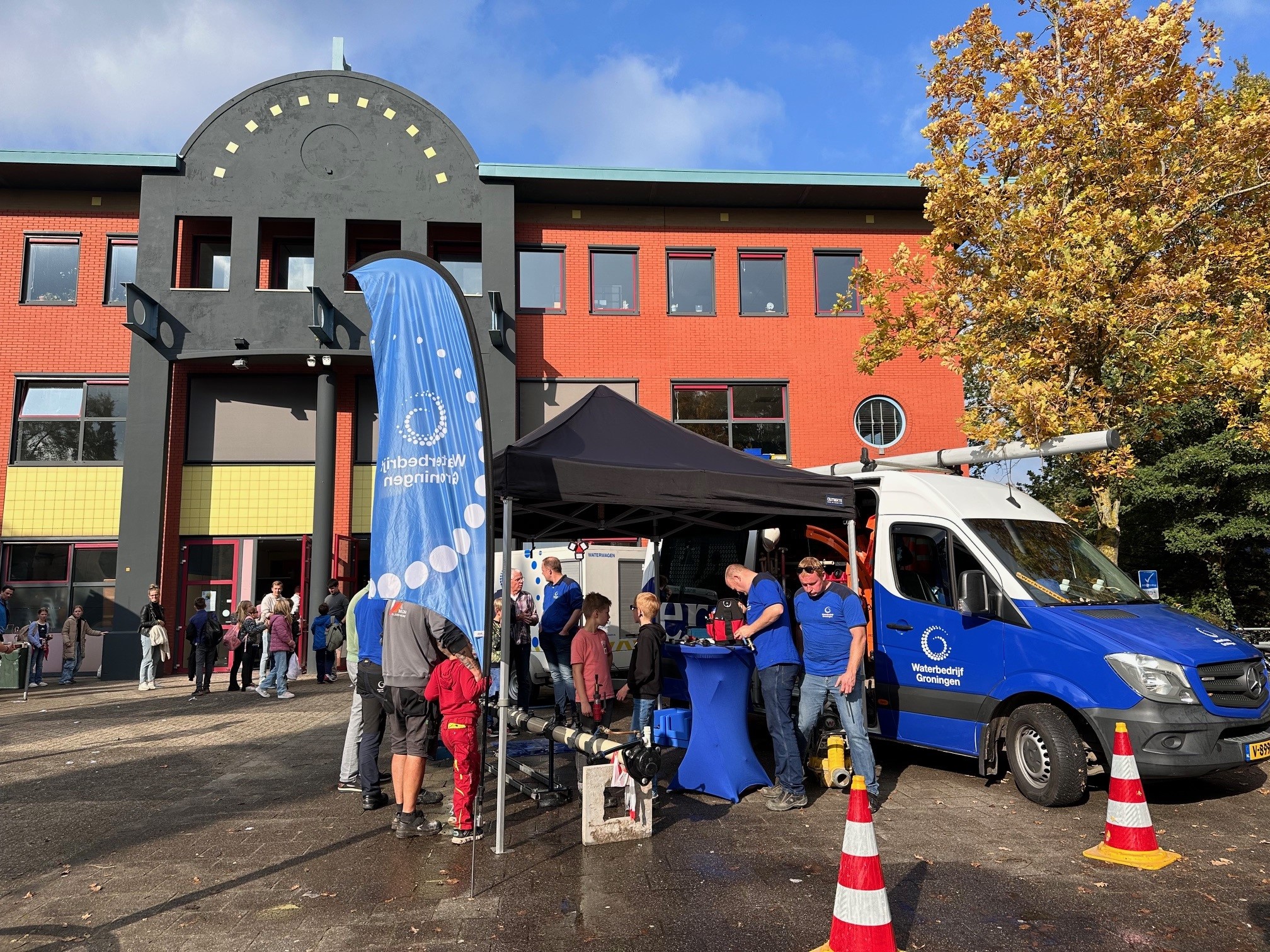 Het bruist van de techniek in Leek!